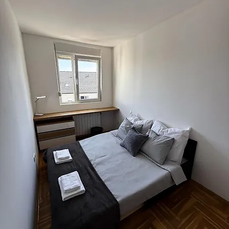 Limpio 2 ベオグラード