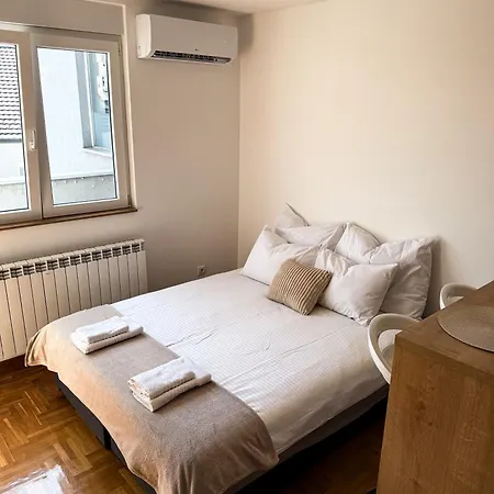 Limpio 2 * ベオグラード